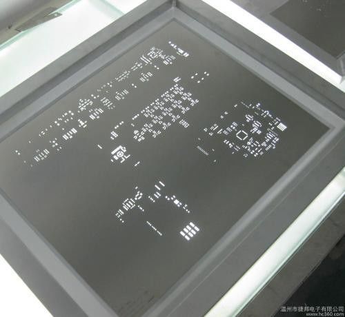 μέγεθος 3mm 736*736mm efificient υδάτινη καθαρίζοντας μηχανή διάτρητων χαλκού κόλλας πάχους κόκκινη